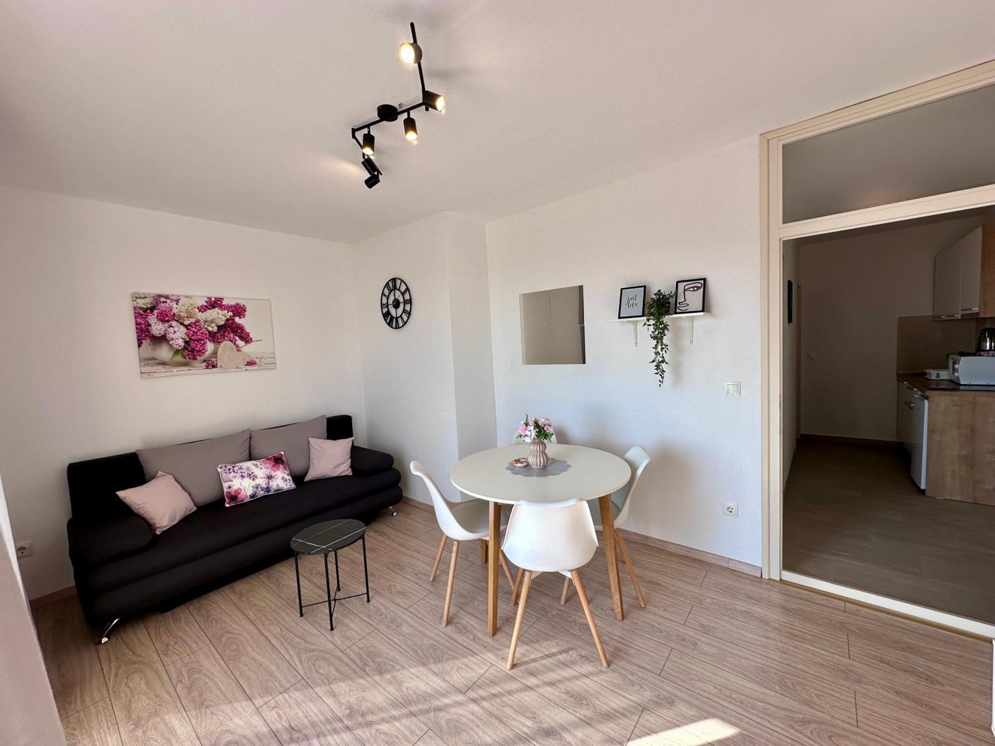 Apartmani Josipa Baška Voda Εξωτερικό φωτογραφία