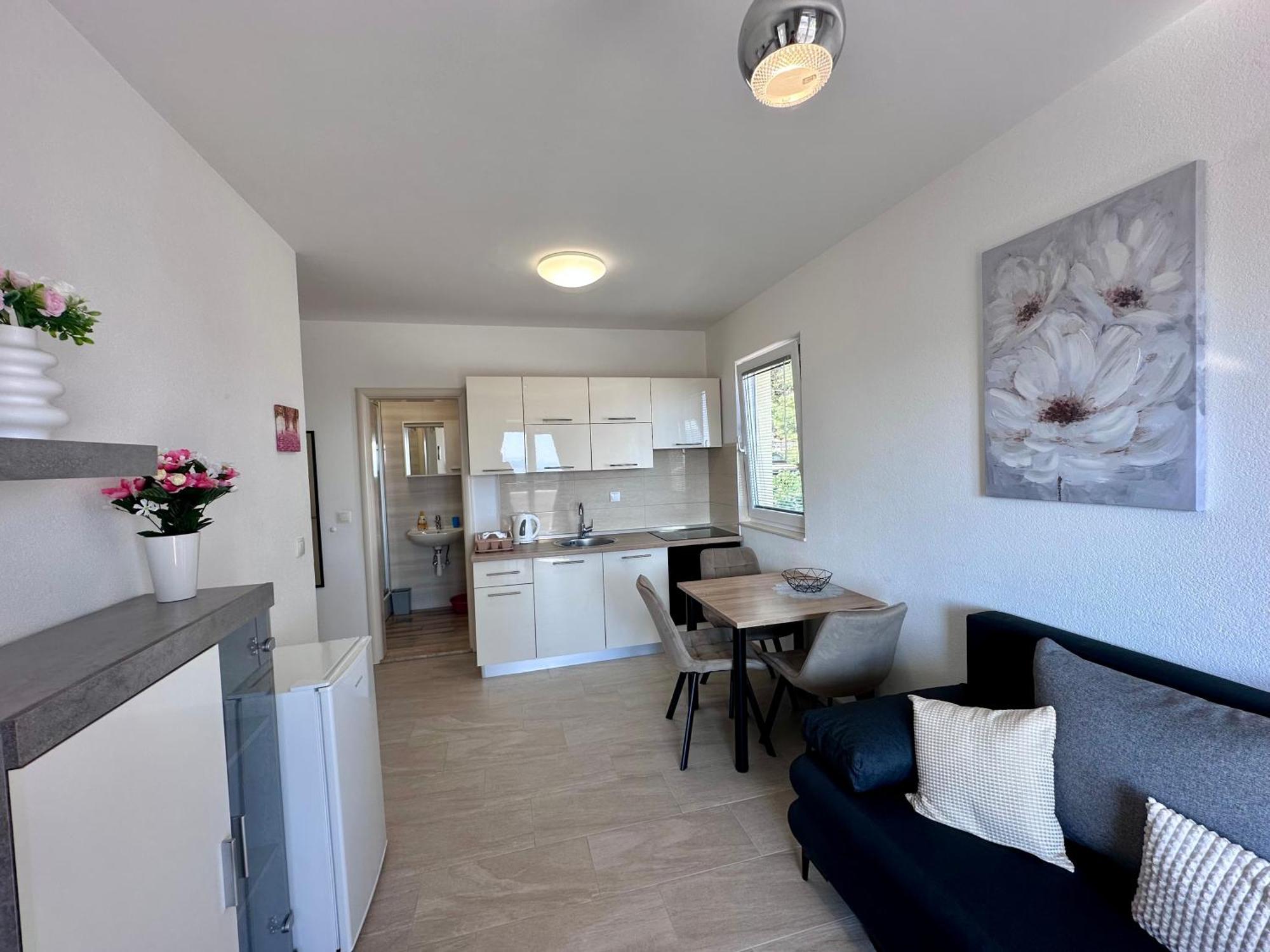 Apartmani Josipa Baška Voda Εξωτερικό φωτογραφία