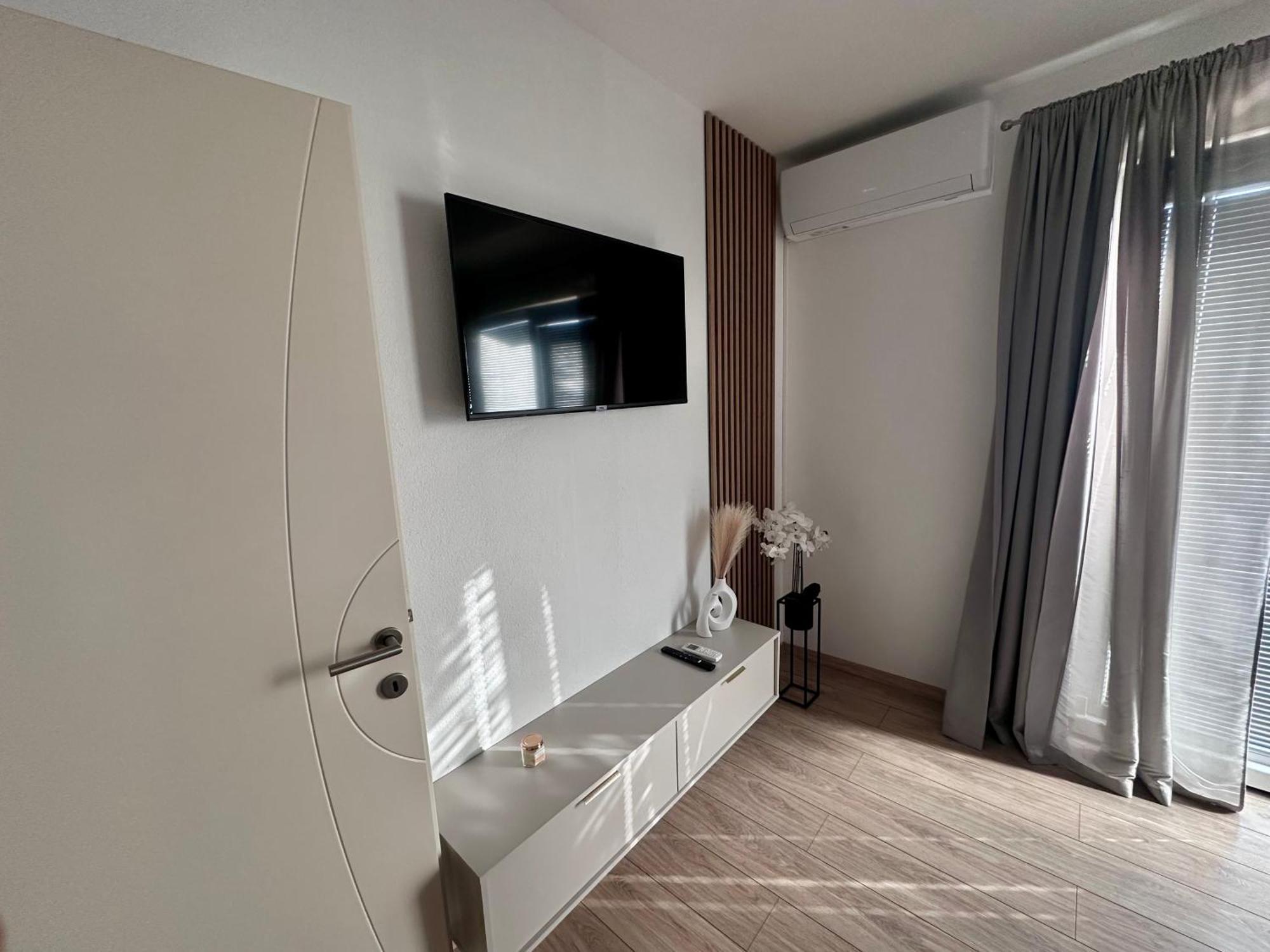 Apartmani Josipa Baška Voda Εξωτερικό φωτογραφία